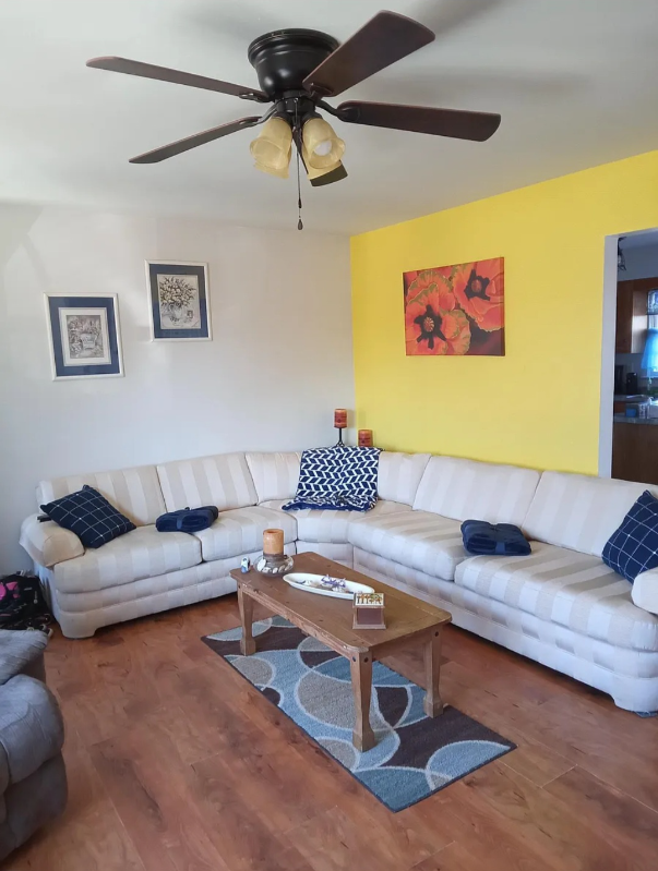 6 Marion Dr - Photo 3 of 13