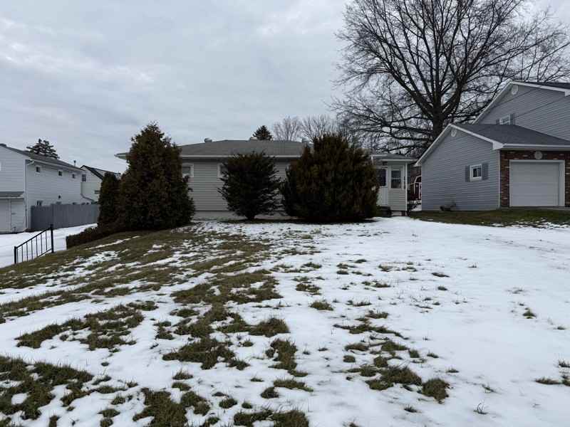 118 Hostetler Rd - Photo 2 of 16