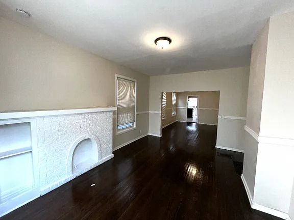 2879 E 77th St #3 - Photo 2 of 8