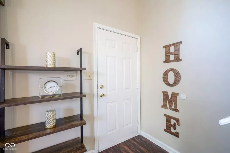 9904 Worthington Blvd - Photo 4 of 6