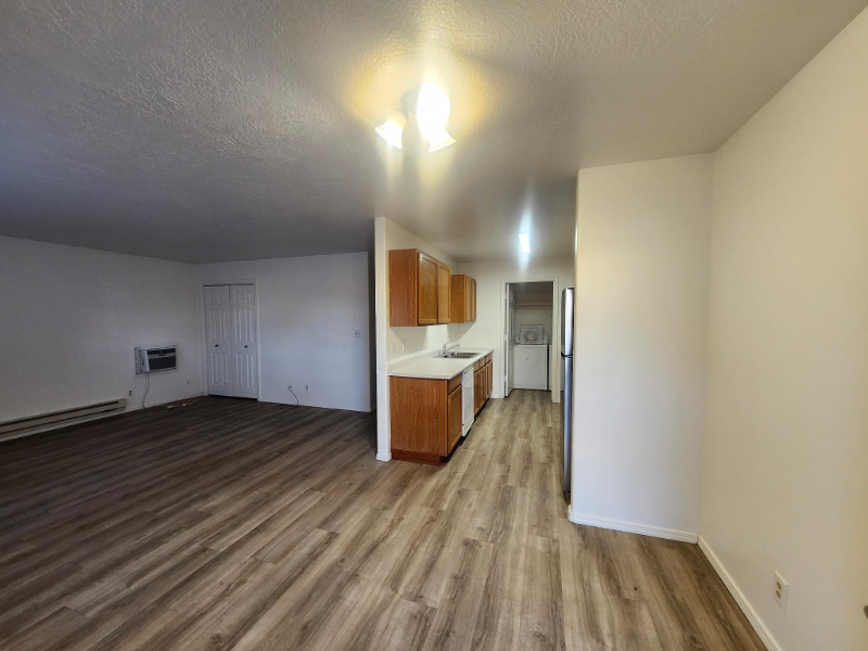 2140 Elizabeth Blvd #A - Photo 2 of 8