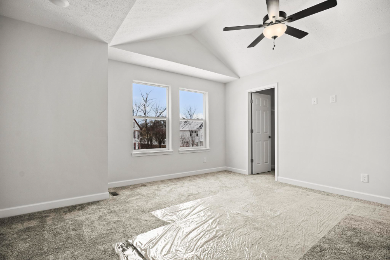 2273 E 100th St - Photo 5 of 20