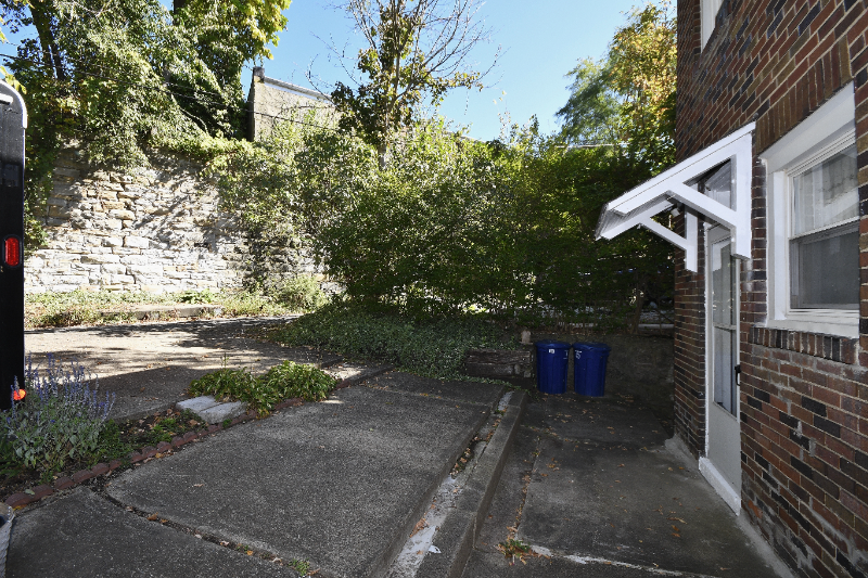 22 Belplain St - Photo 6 of 6