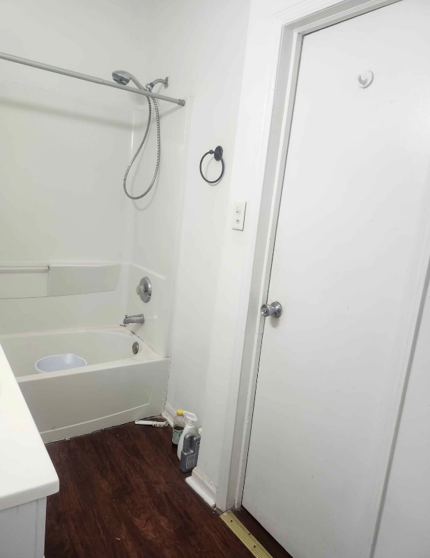 412 Oneida St - Photo 5 of 8