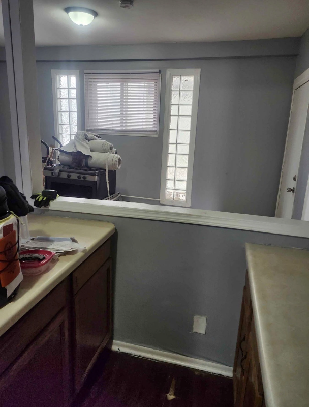 412 Oneida St - Photo 6 of 8