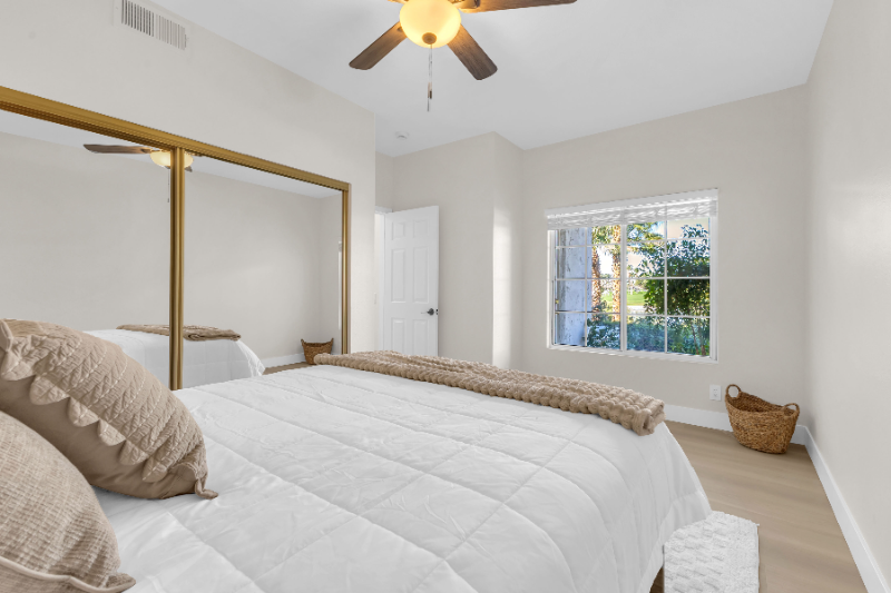 143 Desert Falls Cir - Photo 7 of 20