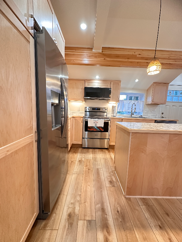 533 1/2 E 5th St - Photo 5 of 9