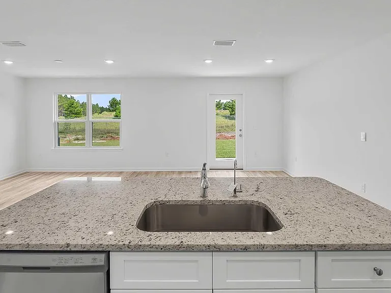 157 Gray Owl Dr W - Photo 6 of 20