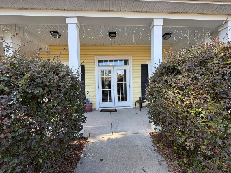 1854 Juniper Dr - Photo 3 of 20