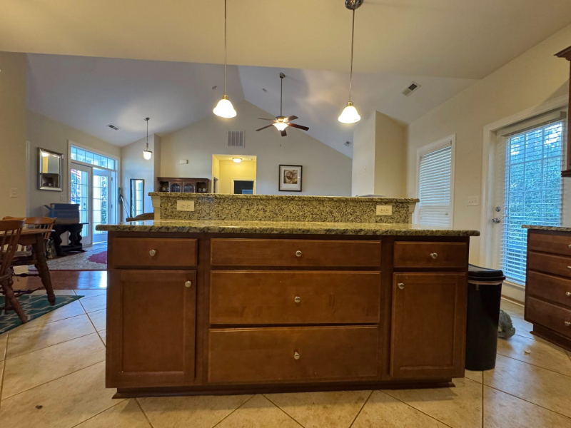 1854 Juniper Dr - Photo 7 of 20