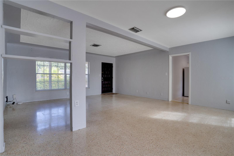 6238 13th Ave S ##Fl - Photo 4 of 20