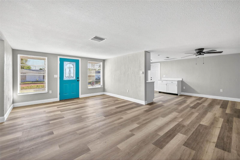 7835 Birchwood Dr - Photo 6 of 14