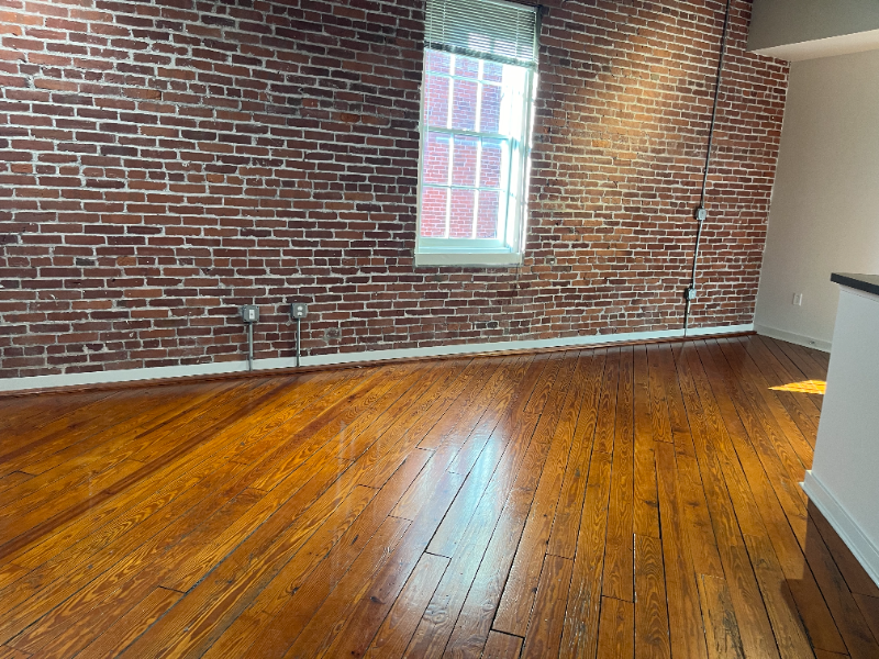 415 N Prince St #406 - Photo 3 of 18