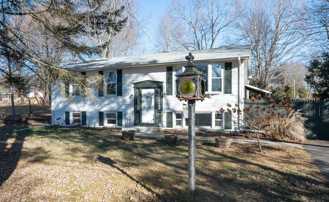 31 Cheryl Dr - Photo 1 of 1