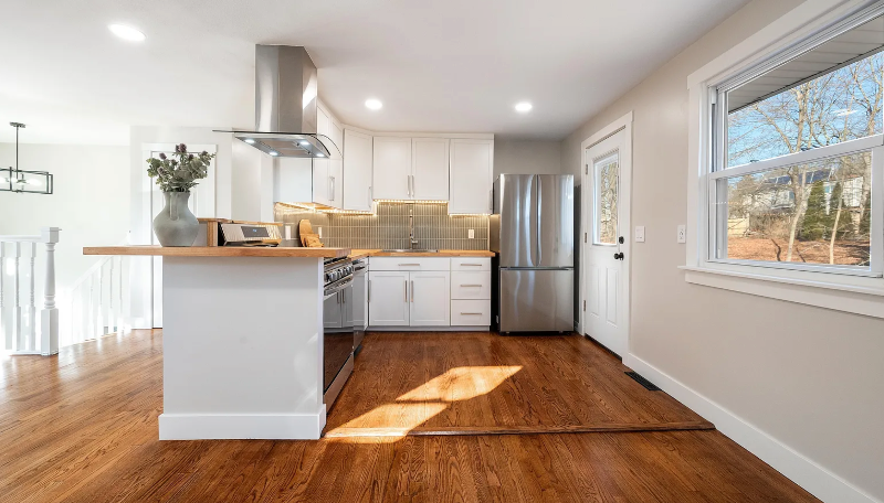 31 Cheryl Dr - Photo 3 of 5