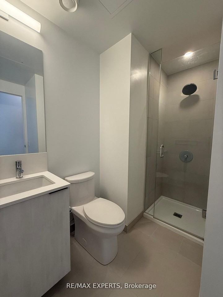 7890 Jane Street - Photo 3 of 14