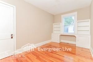 4126 Harding Ave - Photo 4 of 15