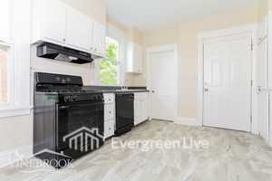 4126 Harding Ave - Photo 4 of 15