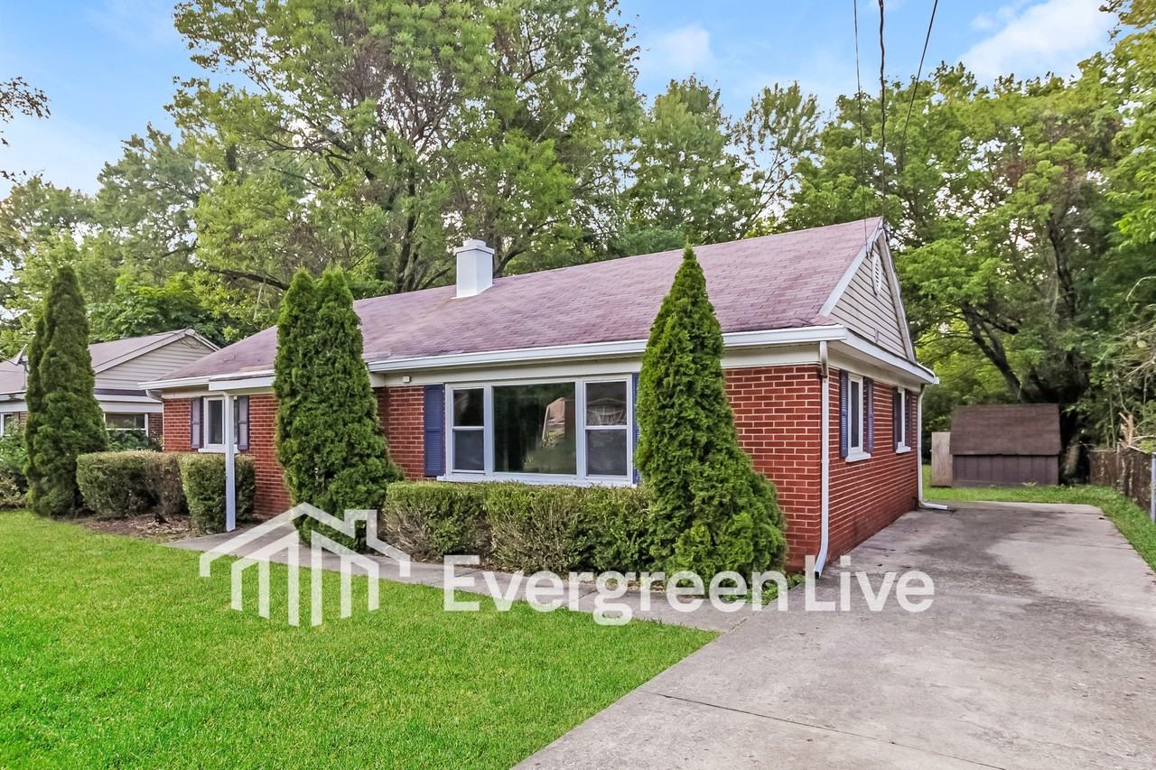 8661 Neptune Dr - Photo 2 of 15