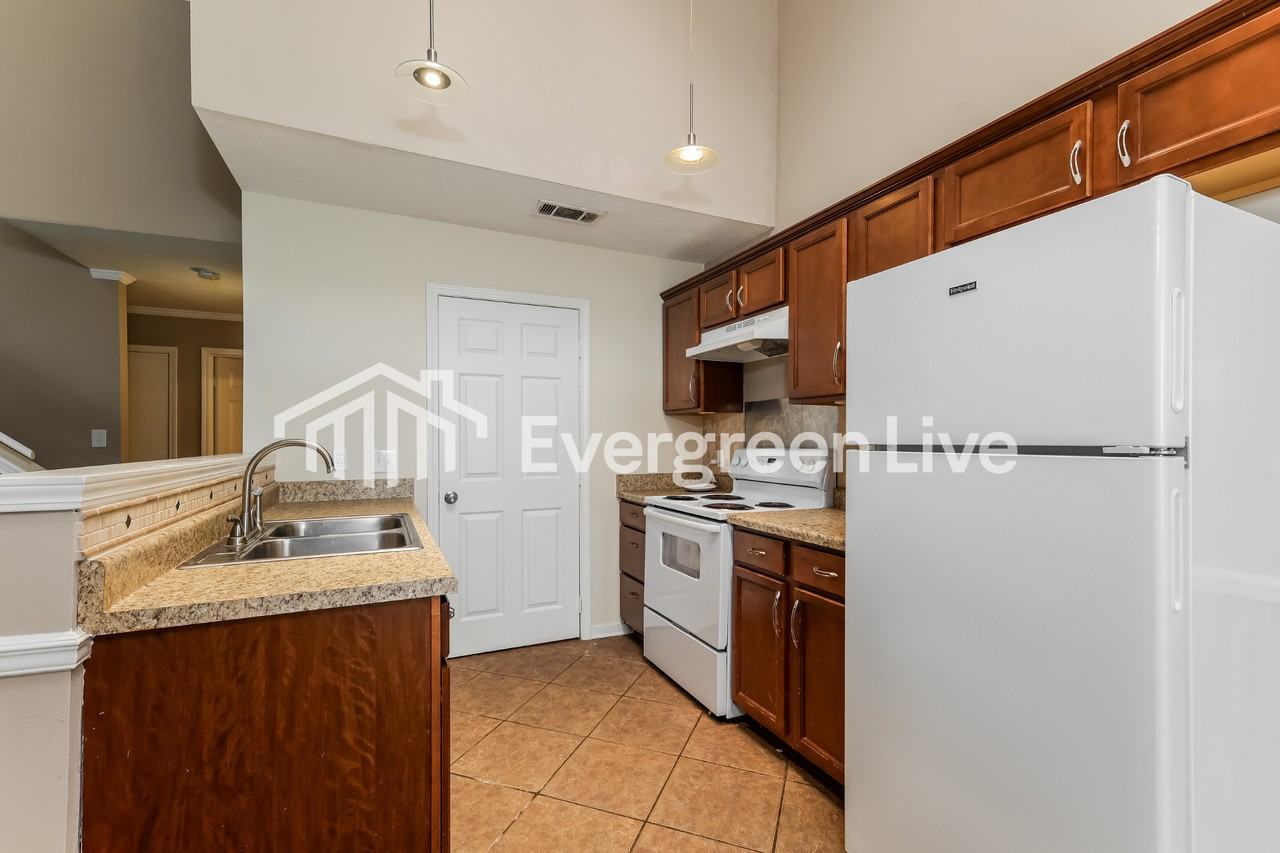 10 Brandy Ct S - Photo 5 of 15