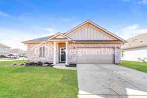 featured image of 318 Pond Spring Dr