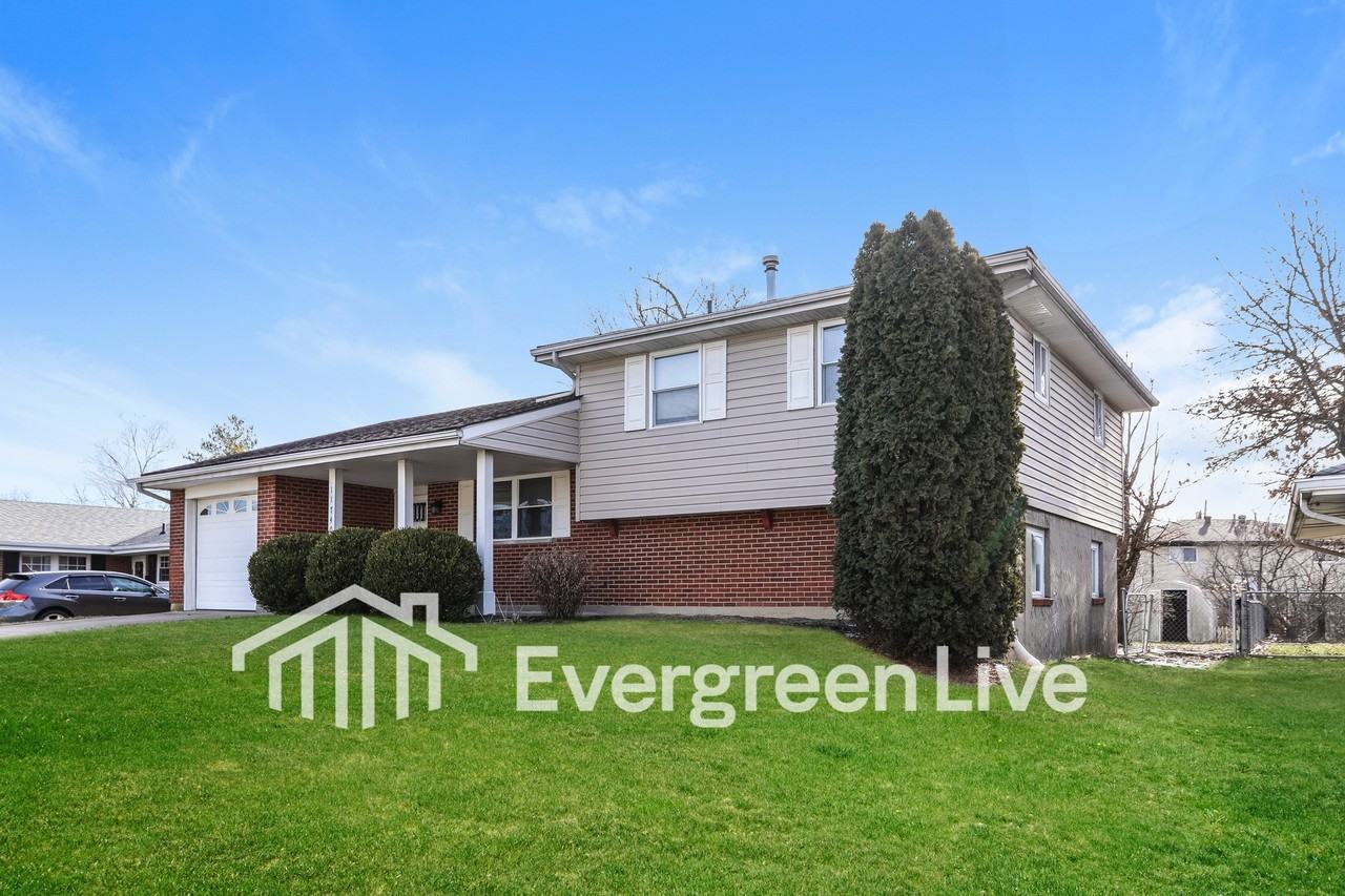 11740 Hanover Rd - Photo 2 of 15