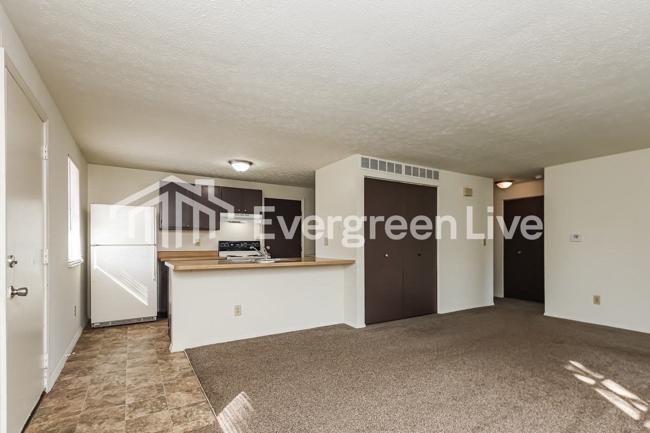 8197 Mount Washington Dr - Photo 6 of 15