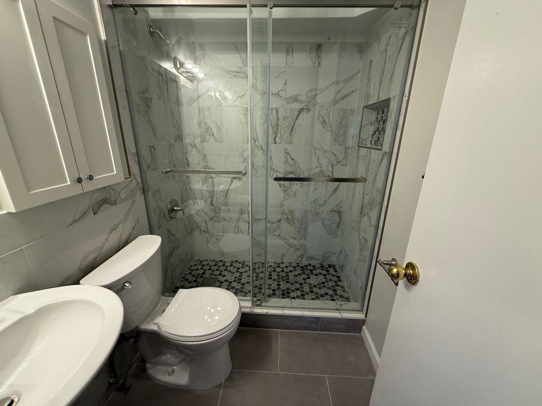 1446 Nepperhan Ave - Photo 2 of 7