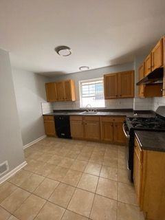 307 Smith St ##1 - Photo 4 of 16