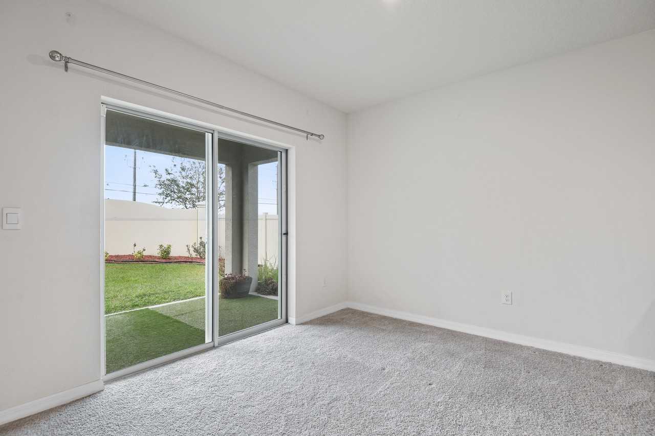 304 Boardwalk Avenue - Photo 6 of 17