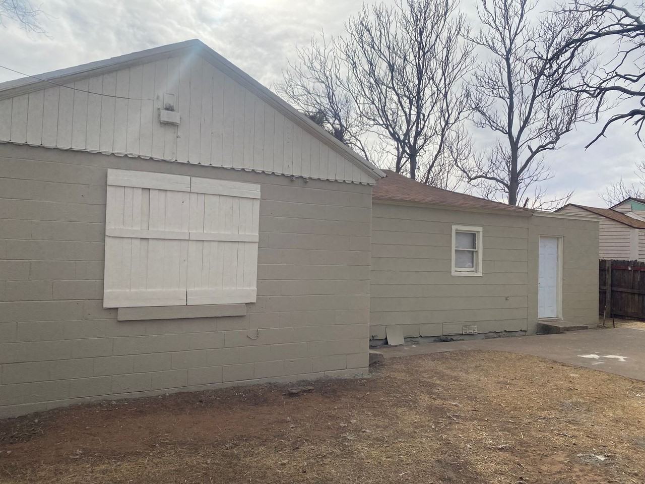 1518 30th St - Photo 7 of 17