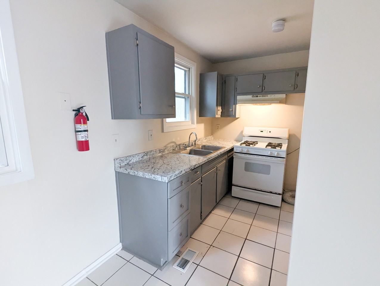 336 Triumph Cir Se #1 - Photo 4 of 14