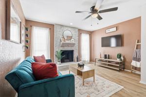 featured image of 2160 E Arkansas Ln #2160