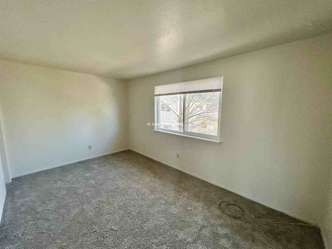 1476 Hussman Ave #C - Photo 7 of 12