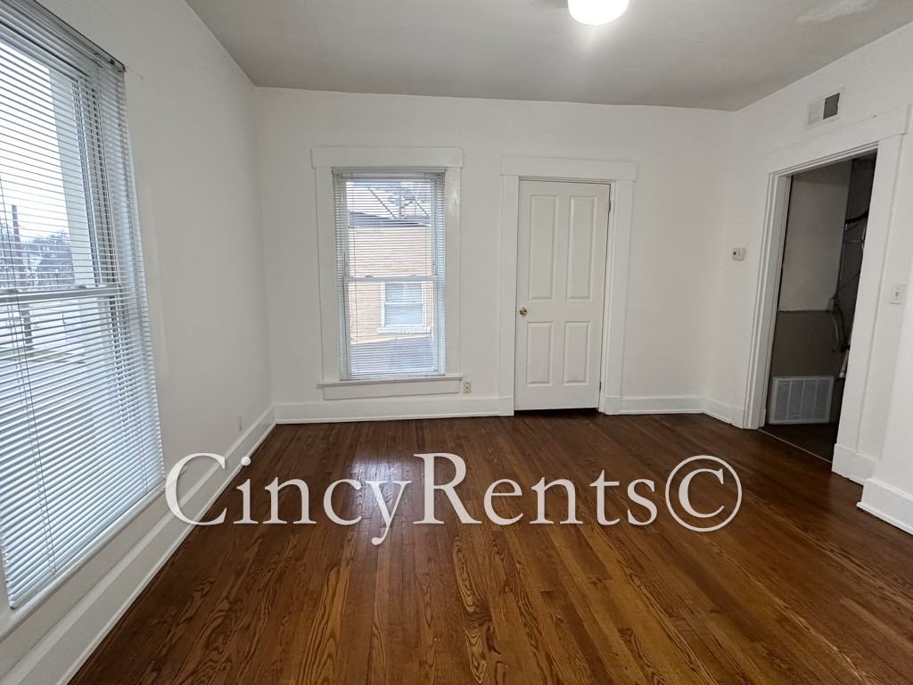 3540 Columbia Pkwy #3 - Photo 3 of 15