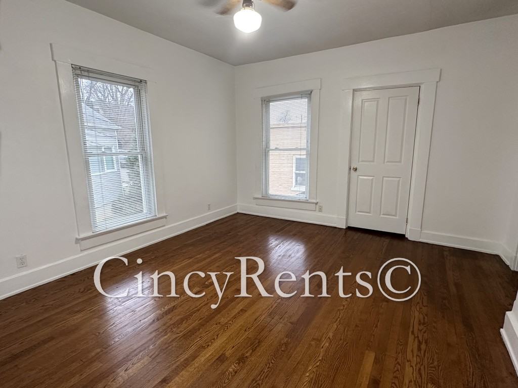 3540 Columbia Pkwy #3 - Photo 4 of 15