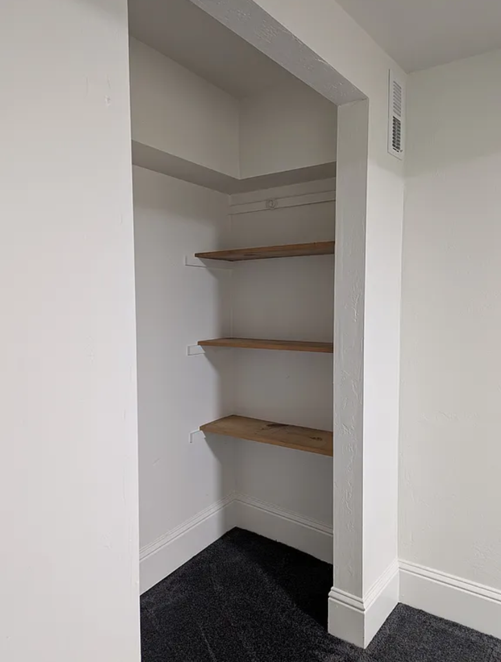 460 Condor Ave #NA - Photo 4 of 5