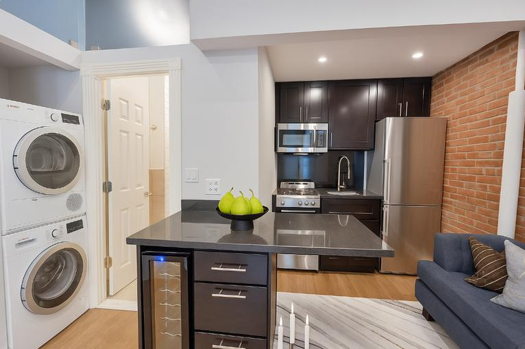 351 W 21st St #1 - Photo 2 of 6