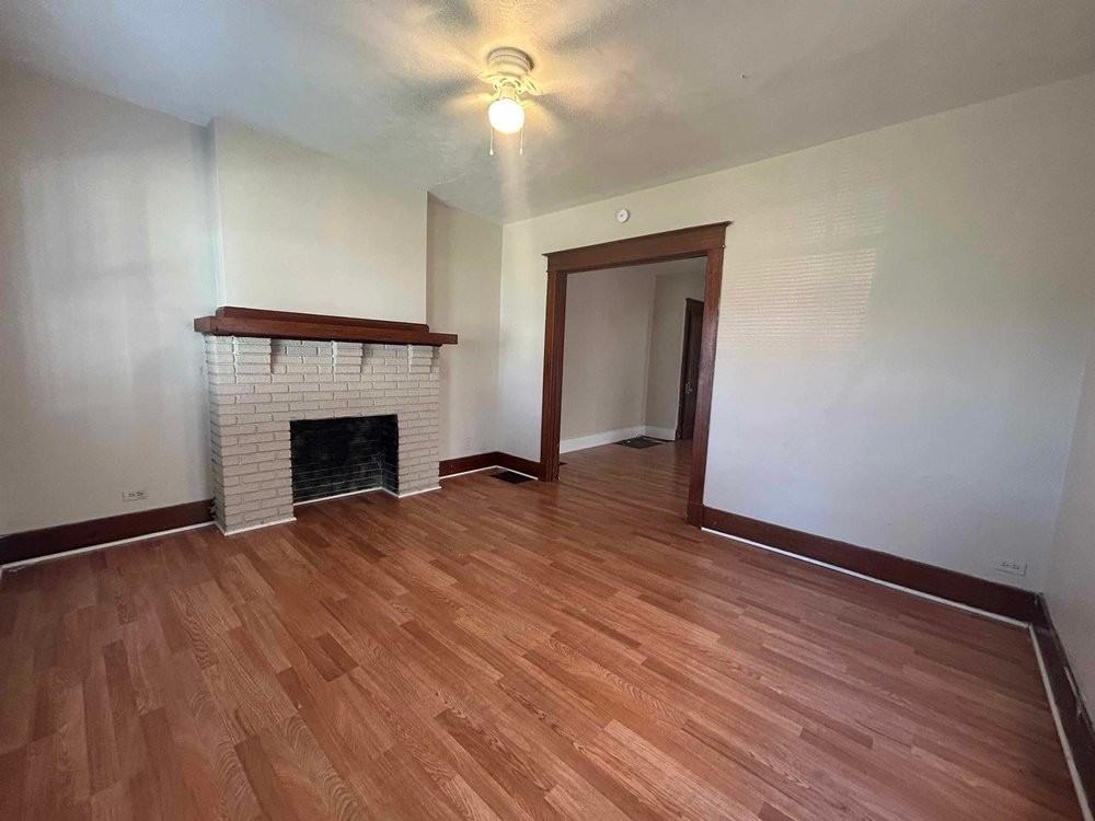 16 W Bruce Ave #16 - Photo 4 of 12