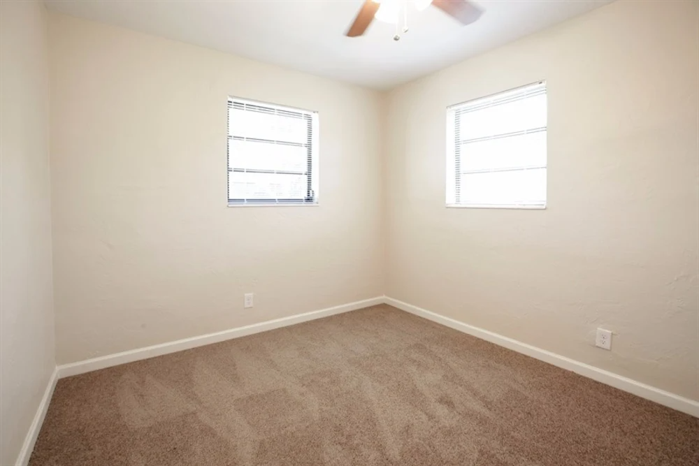 1533 Nw 41st Ct #NA - Photo 3 of 6