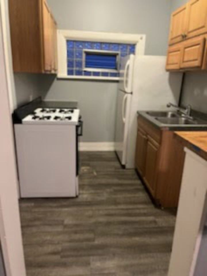 4731 Tod Ave #2B - Photo 3 of 8