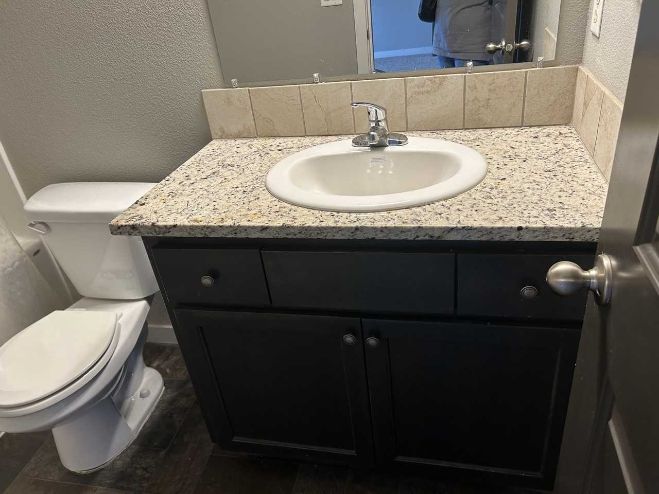 3552 Anchor Ct Ne #3552 - Photo 5 of 16