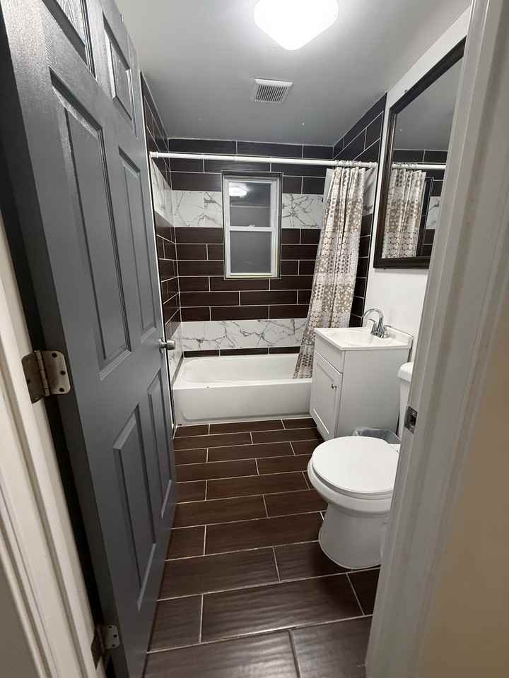 4832 S Bishop St #1REAR - Photo 4 of 18