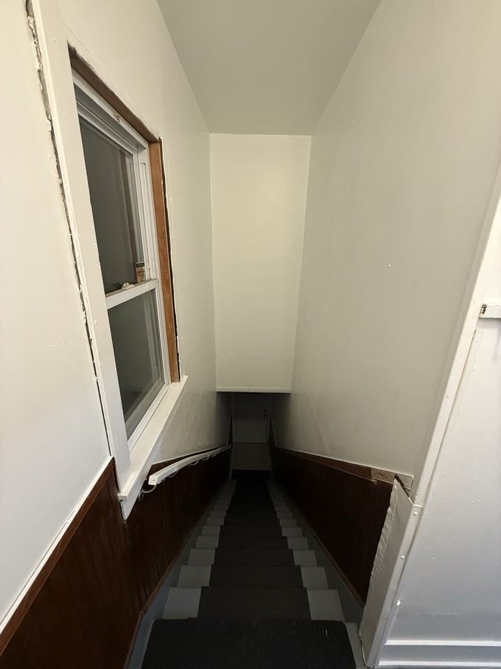 4832 S Bishop St #1REAR - Photo 6 of 18