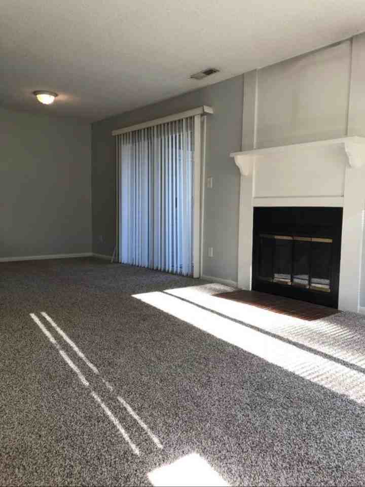 2548 Cove Point Pl #NA - Photo 2 of 8