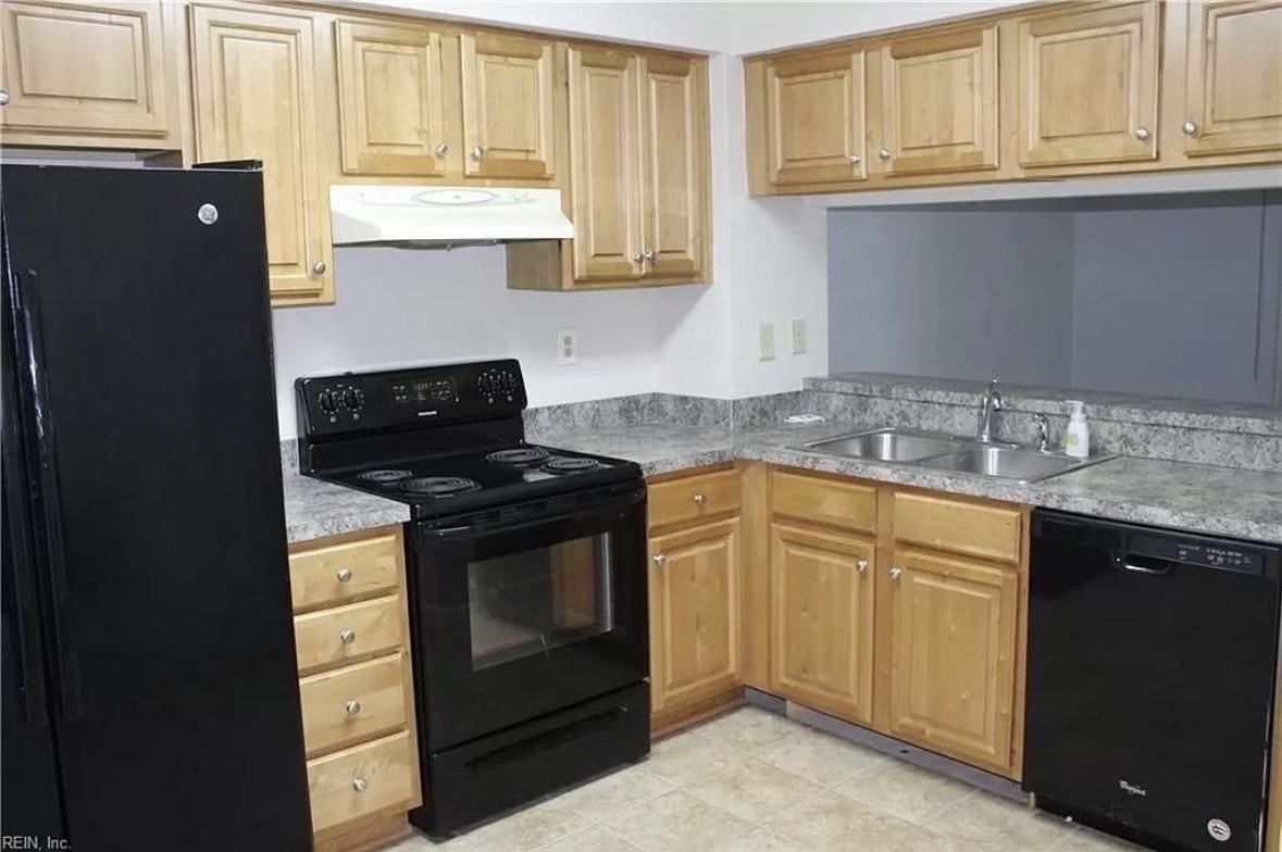 2548 Cove Point Pl #NA - Photo 5 of 8