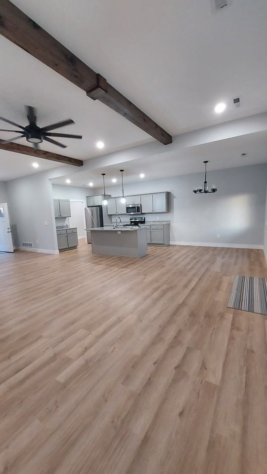 1738 Sierra St #NA - Photo 2 of 13