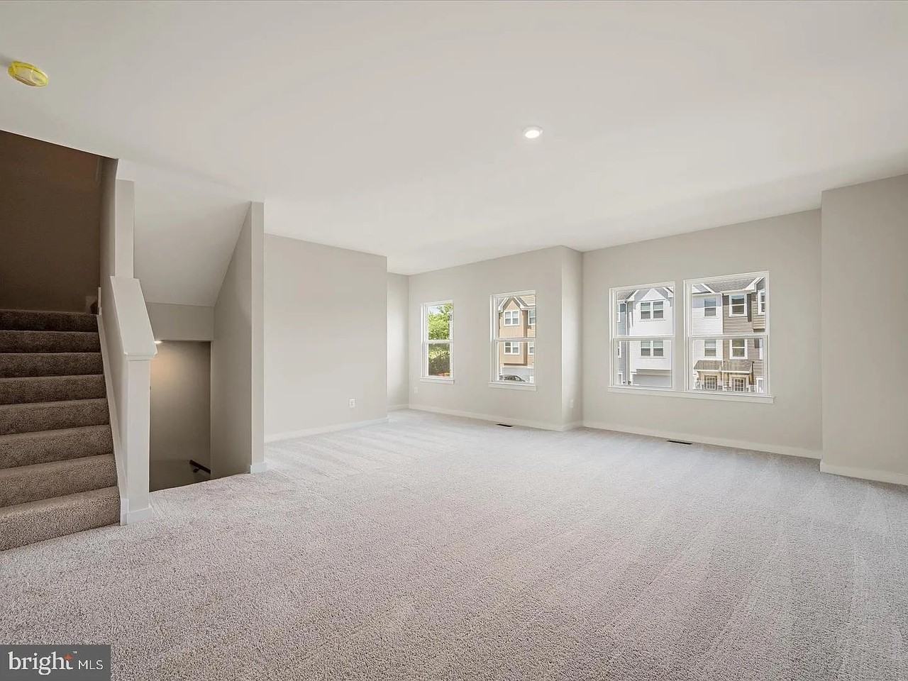 79 Elmiraj Ct - Photo 7 of 20