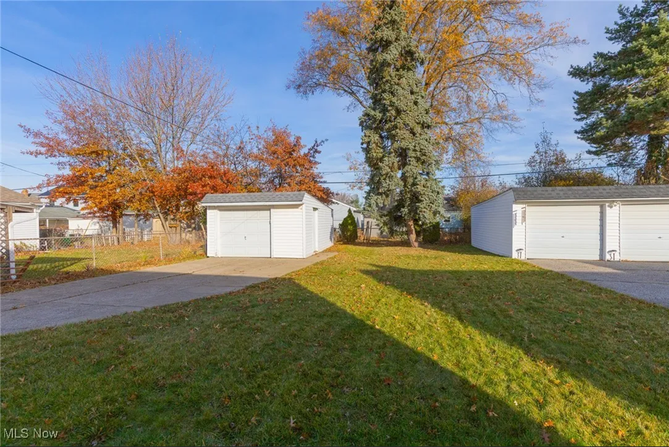 5918 Ira Ave #NA - Photo 2 of 14