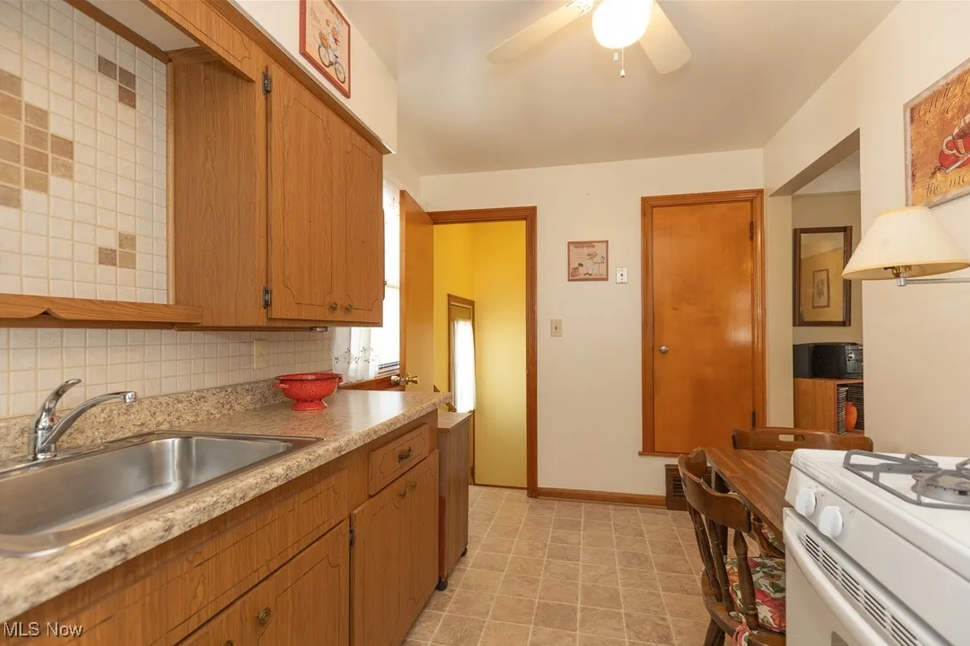 5918 Ira Ave #NA - Photo 4 of 14